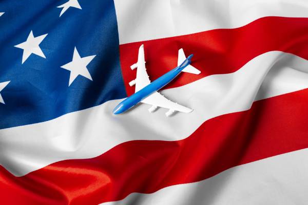 Chuẩn bị xin visa du lịch Mỹ và lên máy bay - AMERICANA